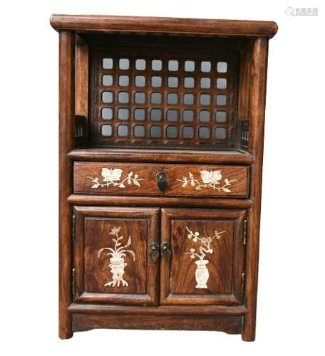 Chinese Huanghuali Wood Cupboard Qing