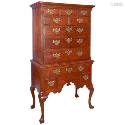 Walnut Wood Cabinet Queen Anne