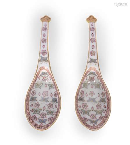 A pair of famille rose butterfly and flower porcelain spoons