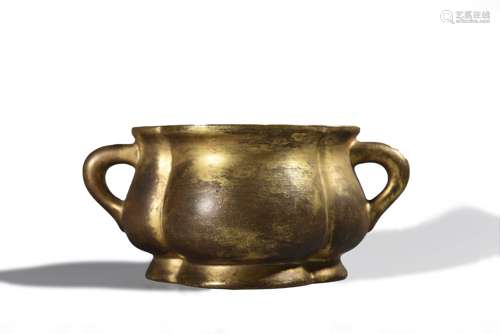 A begonia shaped double-eared gilding copper censer