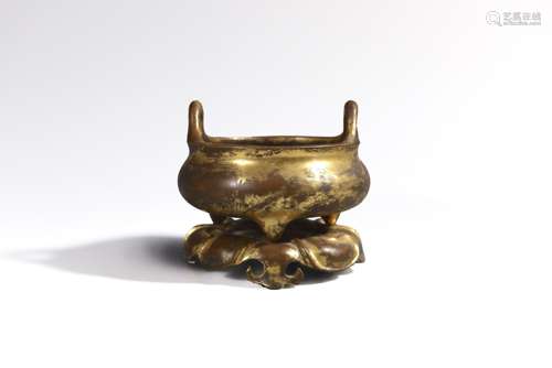 A double-eared gilding copper censer