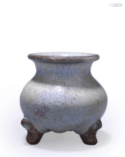 A Jun kiln porcelain censer