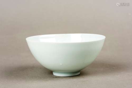 A WHITE GLAZED BOWL, SONG DYNASTY