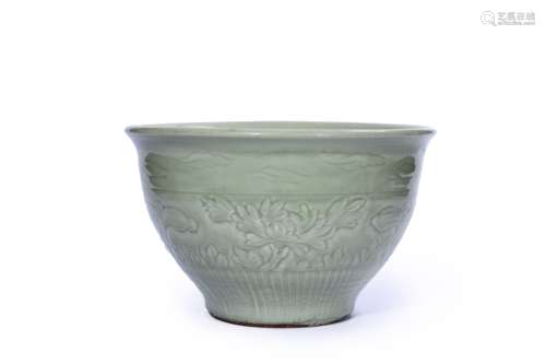 A flower carved Longquan kiln porcelain vat