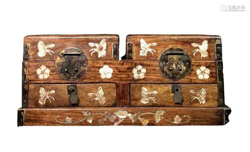 Chinese Huanghuali Wood Storage Box Qianlong Period