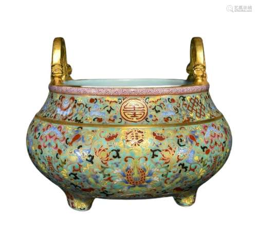 Chinese Famille Rose Porcelain Incense Burner Qianlong Mark