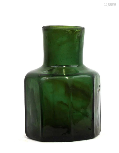 Emerald Green European Glass Inkwell