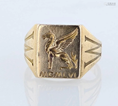 10K Men's Pegasus Signet Ring