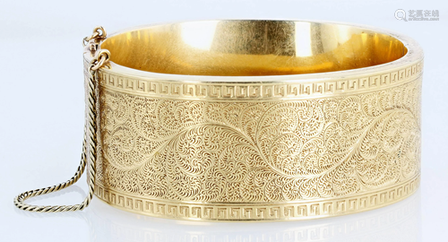 14K Victorian Bangle Bracelet