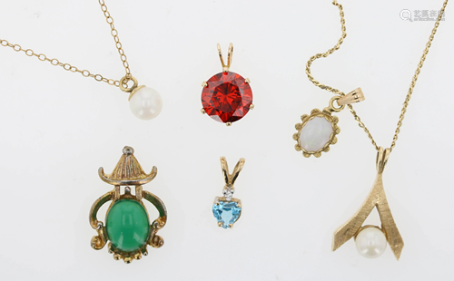 Gold Chains and Pendants