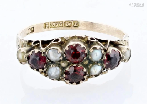 9Ct. Antique Garnet and Pearl Ring