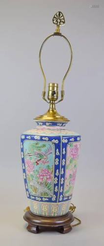 Chinese Style Porcelain Lamp