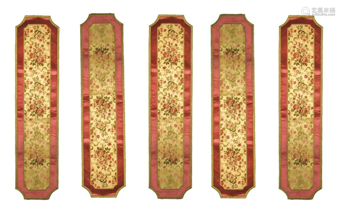 5 Brocade Table Runners