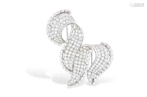 A DIAMOND DOUBLE-CLIP BROOCH, CIRCA 1950 Each of