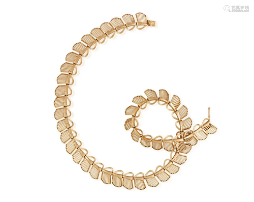 A GOLD NECKLACE, BY CABRILHAC, CIRCA 1955 Composed …