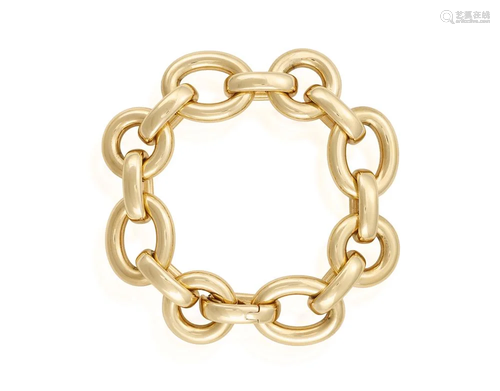 A GOLD BRACELET, BY CHAUMET The fancy-link bracelet