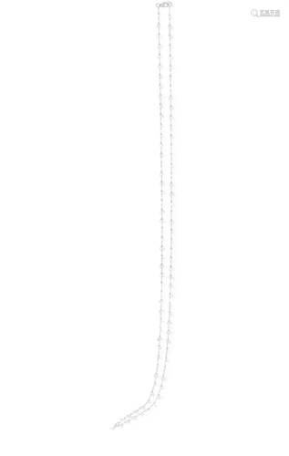 A DIAMOND SAUTOIR NECKLACE The fine cable-link chain