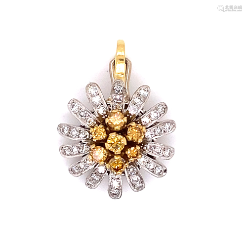 18k Fancy Diamond Daisy Pendant