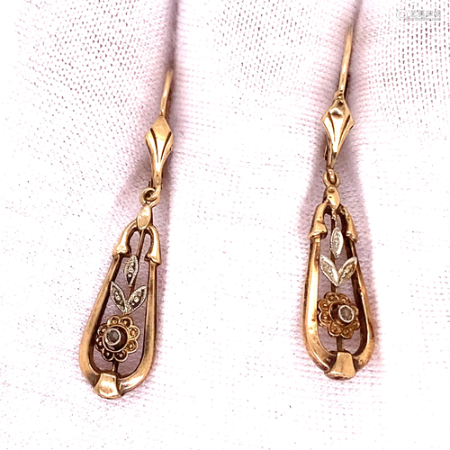 1920’s 14k Flower Earrings