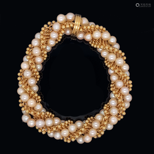 1950’s VCA Paris 18k Pearl Twist Bracelet