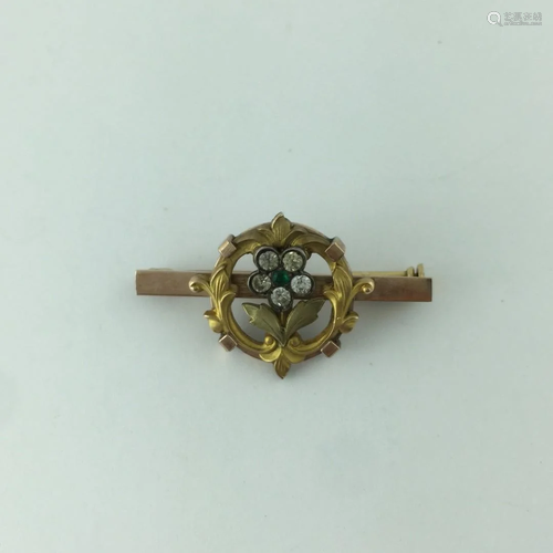 Yellow gold brooch