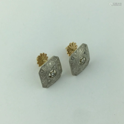 18 K gold earrings