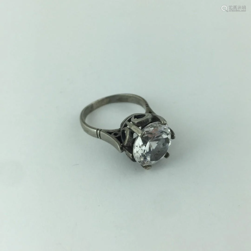 Solitaire ring