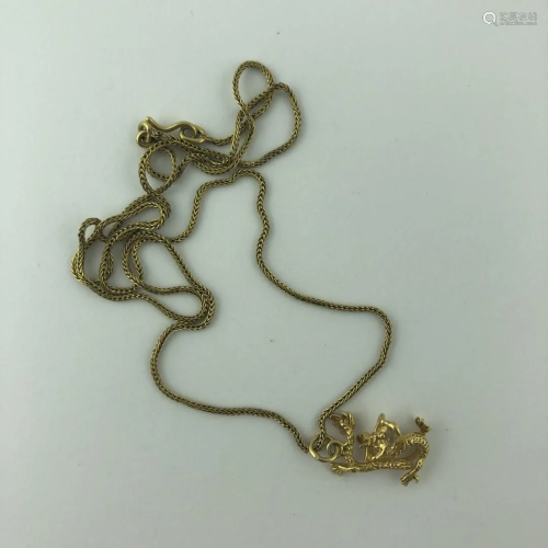 18 K gold chain wiht pendant