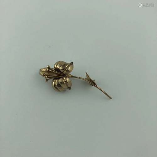 18 K gold pin