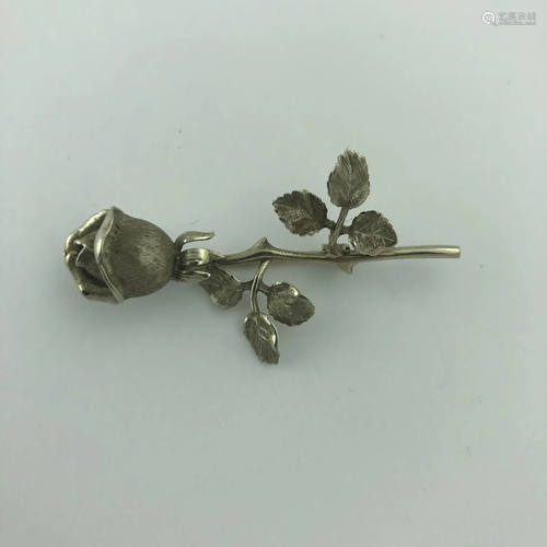 18 K gold brooch