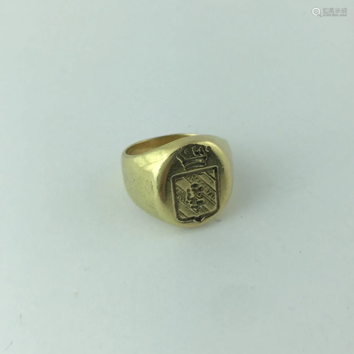 18 K gold ring