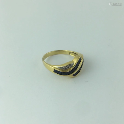 18 K gold ring