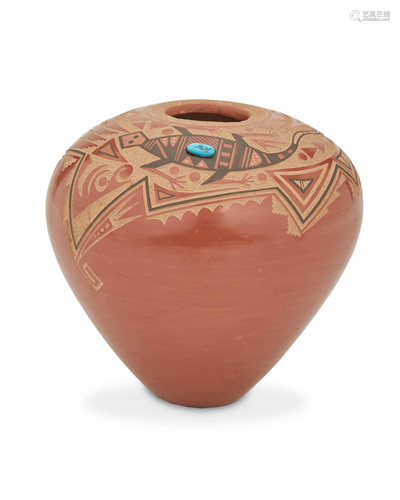 A Glendora Fragua Jemez Pueblo pottery vase