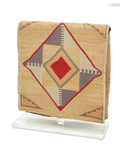 A Nez Perce twined cornhusk bag