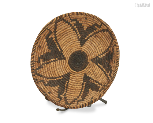 An Apache small basketry tray