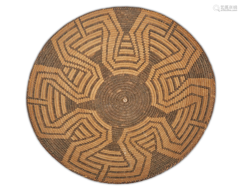 A Tohono O'odham (Pima) basketry tray