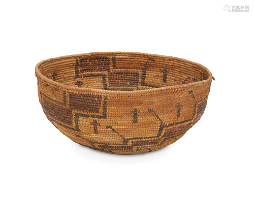 A Yokuts basketry bowl