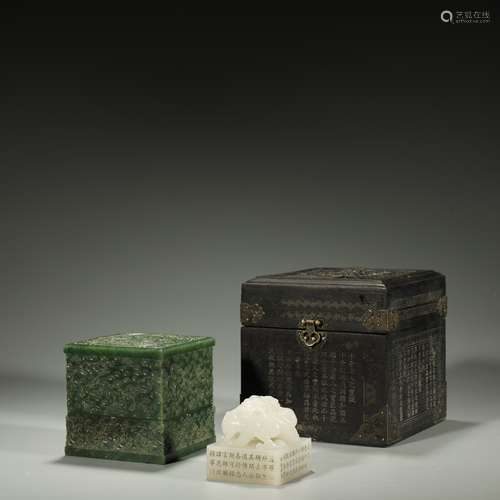 CHINESE QING DYNASTY,HETIAN JADE MYTHICAL BEAST SEAL ,SPINAC...