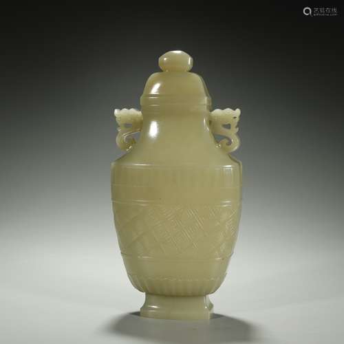 QING DYNASTY,HETIAN JADE VASE