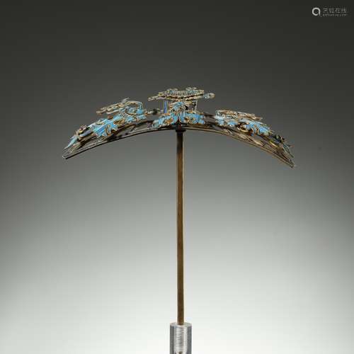 PARCEL-GILT SILVER KINGFISHER FEATHER EMBELLISHED HAIR ORNAM...