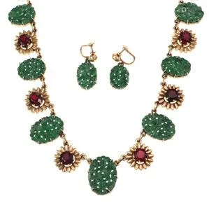 Vintage 30ct Garnet Jade 14k Gold Necklace Earrings Set