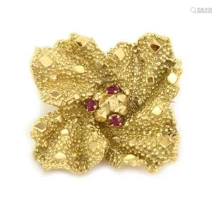 Tiffany & Co. Vintage Ruby 18k Yellow Gold Textured