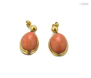 Retro 14k Gold Oval Cabochon Salmon Coral Drop Dangle