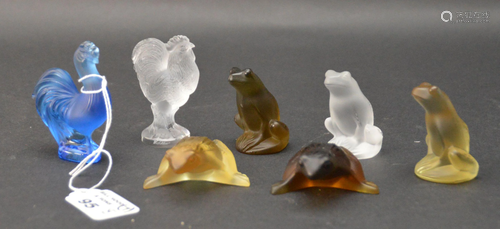 7 Lalique crystal figures; 5 assorted frogs and 2