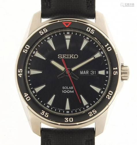 Seiko Solar, gentlemen's 100m diver's quartz wristwatch