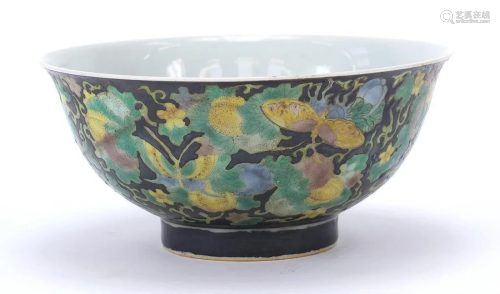 Chinese porcelain footed bowl hand painted in the