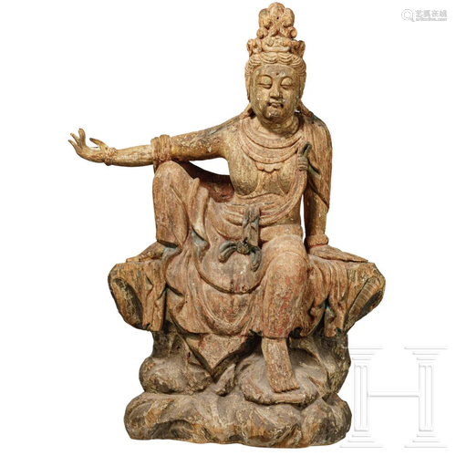 A wooden Chinese Guanyin statue, 18th - 19th century