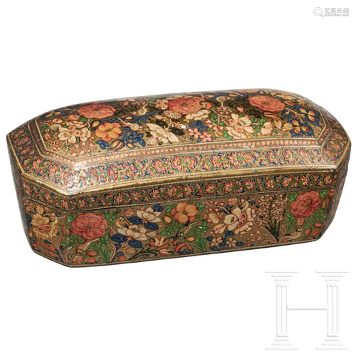 A northern Indian box with painted decor, 19th century