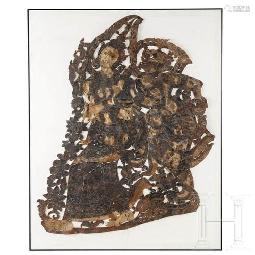 A large Thai Nang Luang figure plate with a goddess,