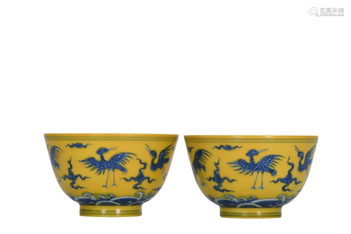 PAIR OF YELLOW GROUND BLUE & WHITE 'CRANE AMONG